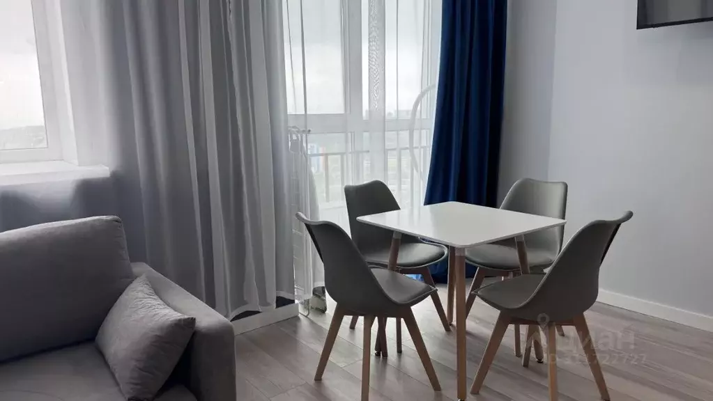Студия Приморский край, Владивосток ул. Нейбута, 2Ак4 (28.9 м) - Фото 0