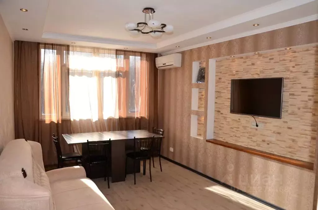 Дом в Крым, Алушта муниципальный округ, Партенит пгт ул. Приозерная, ... - Фото 1