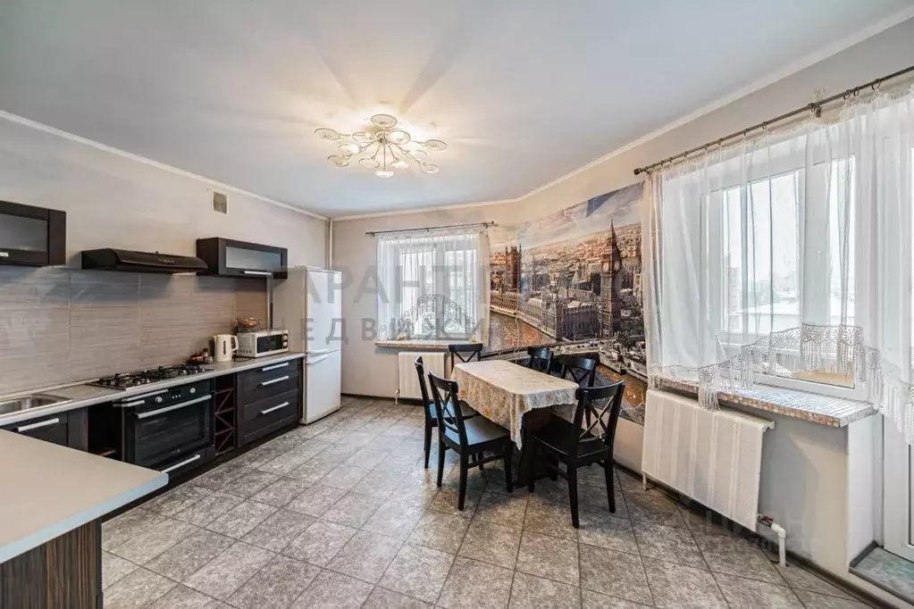 3-к кв. Липецкая область, Липецк ул. Фрунзе, 27 (100.0 м) - Фото 1