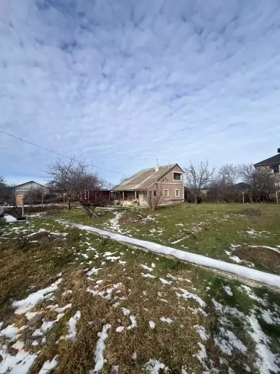 Участок в Крым, Симферопольский район, с. Урожайное  (8.0 сот.) - Фото 2