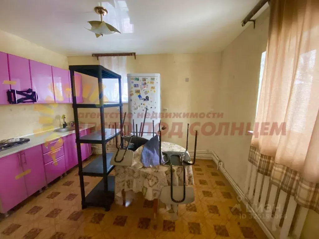 Дом в Краснодарский край, Ейский район, Кухаривское с/пос, Приазовка ... - Фото 1