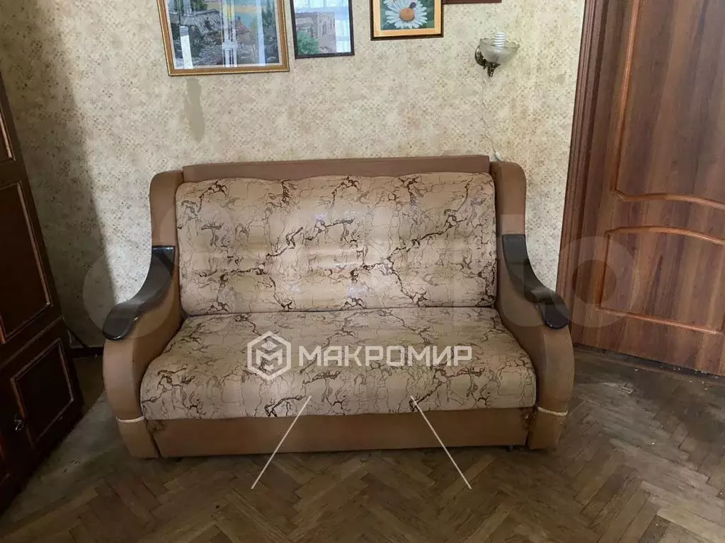 Комната 20 м в 6-к., 5/6 эт. - Фото 1
