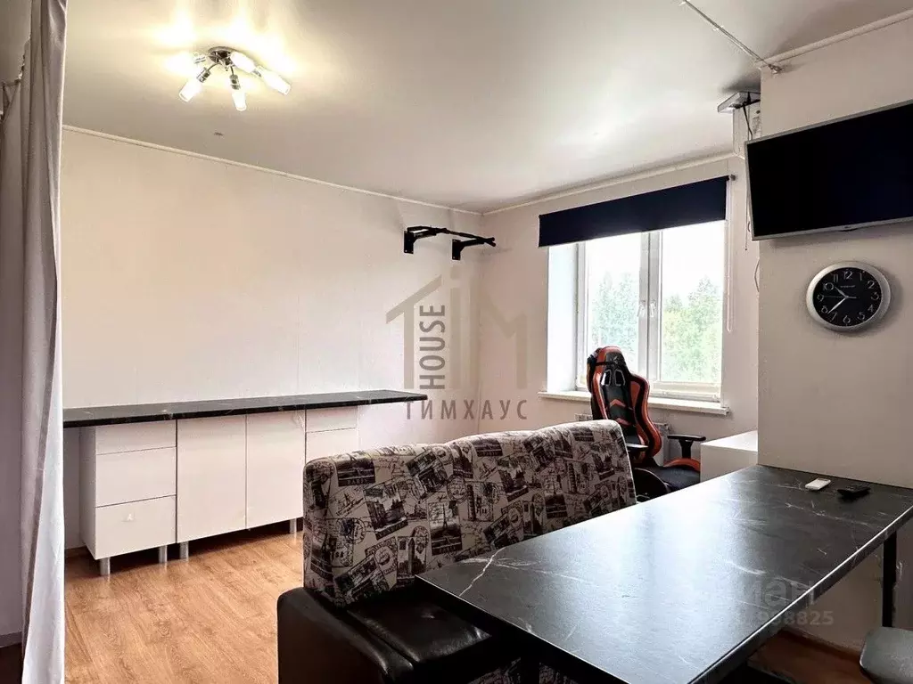 Студия Омская область, Омск просп. Космический, 18Г (34.0 м) - Фото 1