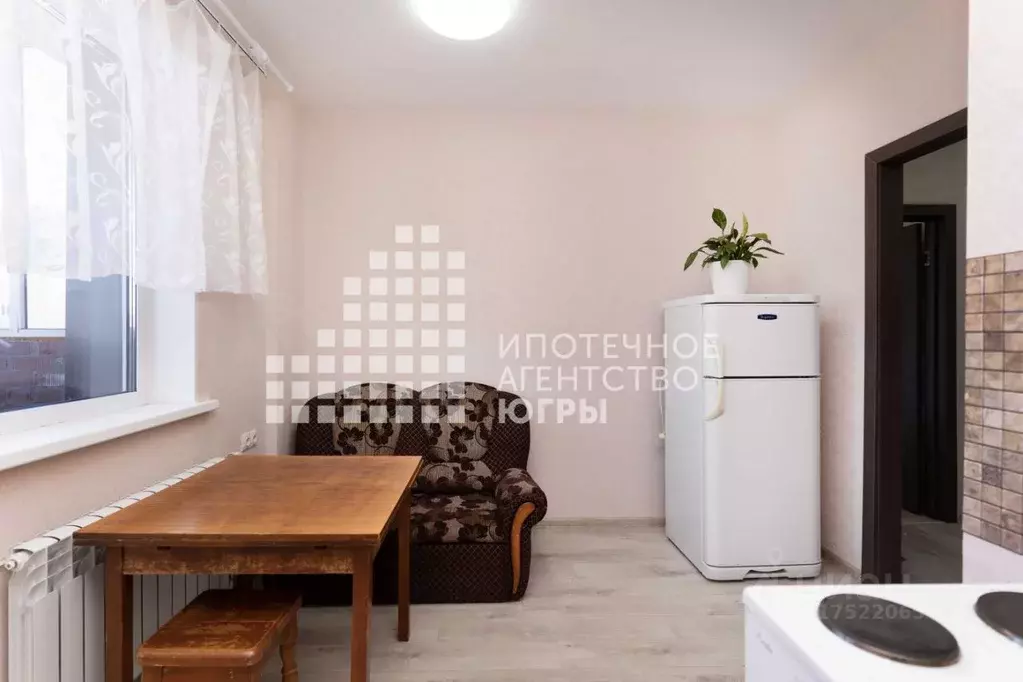 1-к кв. Ханты-Мансийский АО, Ханты-Мансийск Югорская ул., 17 (39.0 м) - Фото 1