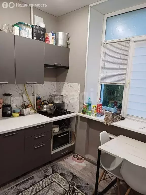 3-комнатная квартира: Златоуст, улица Макаренко, 2 (61.9 м) - Фото 2