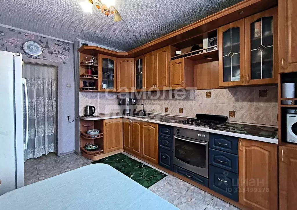 3-к кв. Омская область, Омск ул. Крупской, 12 (75.3 м) - Фото 0