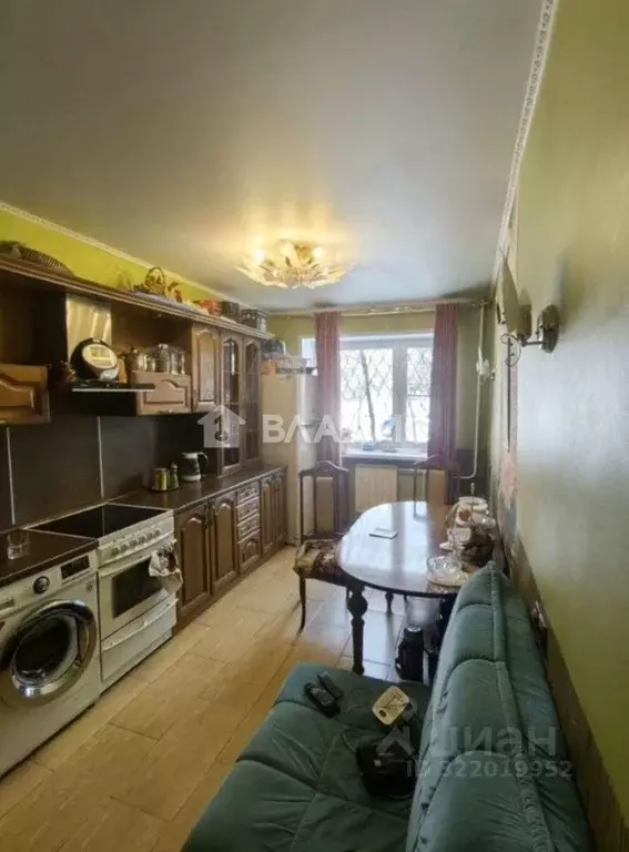 4-к кв. Бурятия, Улан-Удэ ул. Бабушкина, 32 (97.8 м) - Фото 1