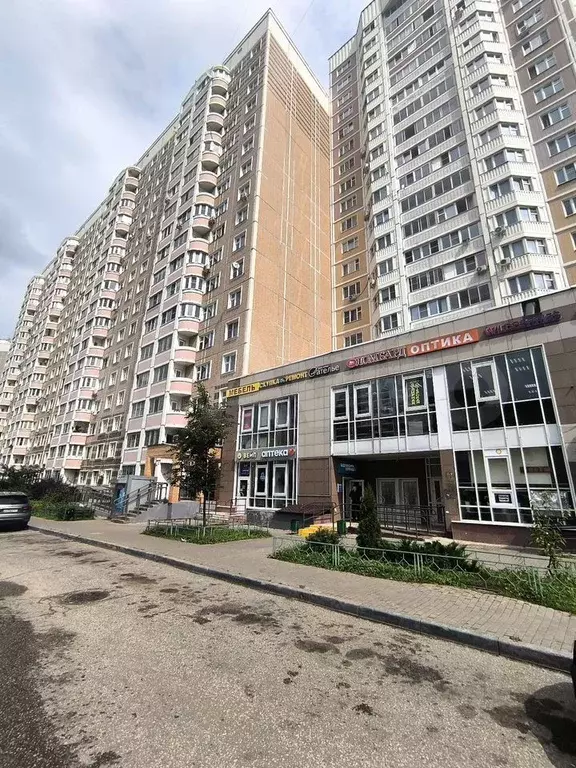 Комната 15 м в 4-к., 16/17 эт. - Фото 0