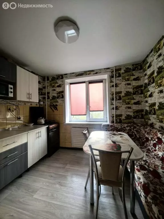 2-комнатная квартира: Курган, жилой район Заозёрный, 6-й микрорайон, ... - Фото 1