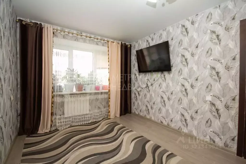 2-к кв. Тюменская область, Тюмень проезд Геологоразведчиков, 21 (42.7 ... - Фото 1