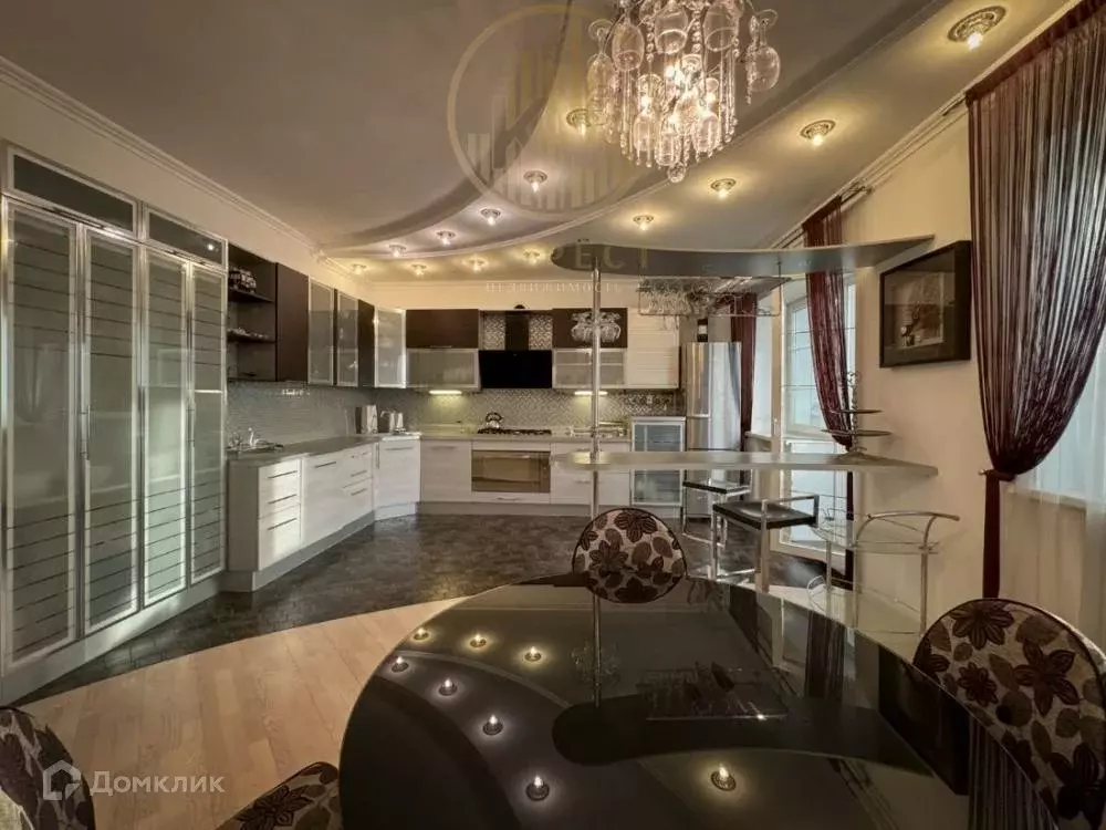 Продаётся 3-к квартира, 200 м - Фото 1