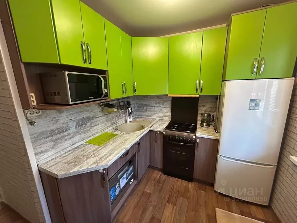 2-к кв. Московская область, Люберцы ул. Митрофанова, 8б (48.0 м) - Фото 0