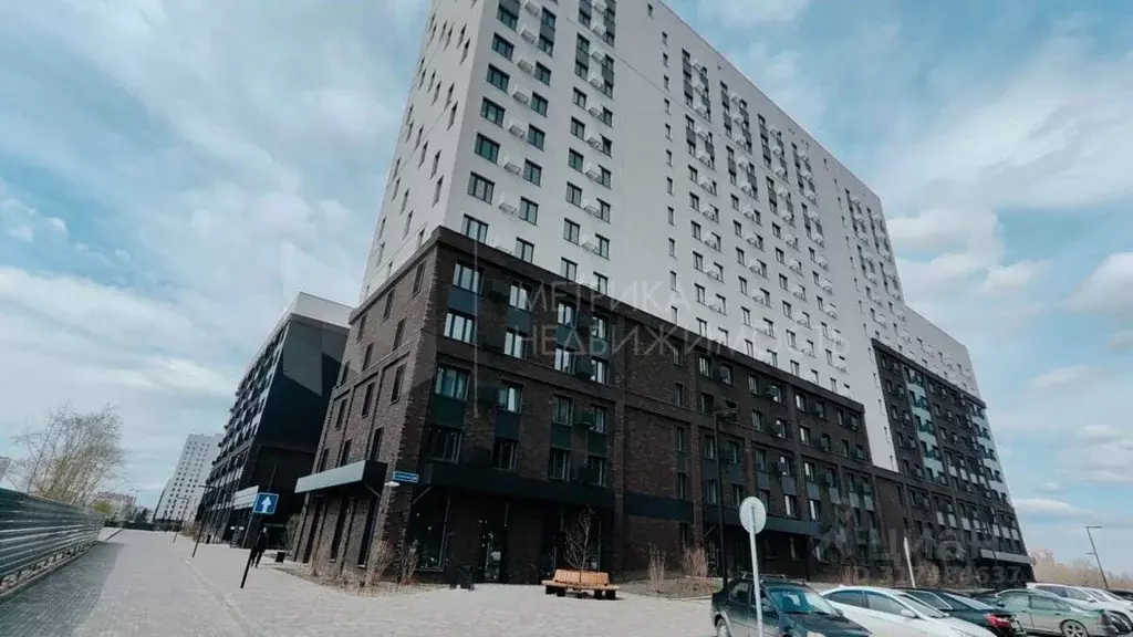 Студия Тюменская область, Тюмень Новгородская ул., 20 (28.3 м) - Фото 0