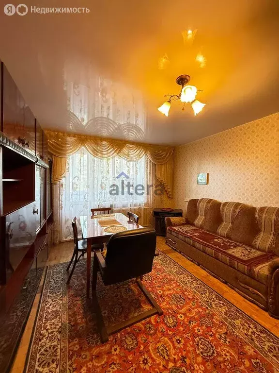 2-комнатная квартира: Заинск, улица М. Никифорова, 68 (50.8 м) - Фото 0