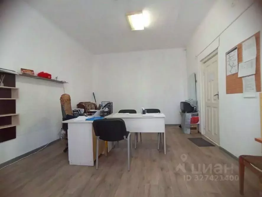 Офис в Кемеровская область, Белово Юбилейная ул., 3 (22 м) - Фото 2