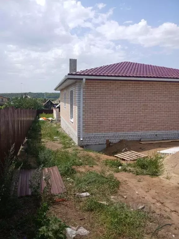 Дом в Воронежская область, Воронеж ул. Октябрьская, 238 (80 м) - Фото 1