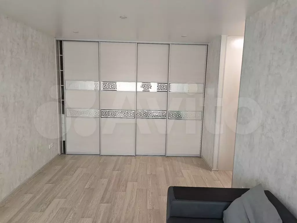 2-к. квартира, 42 м, 8/9 эт. - Фото 1
