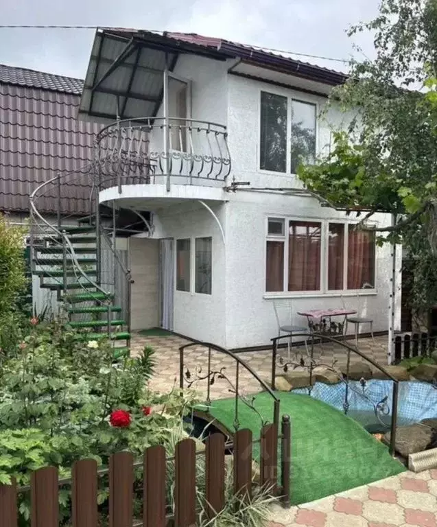 Дом в Краснодарский край, Темрюкский район, Тамань ст-ца ул. Калинина, ... - Фото 0