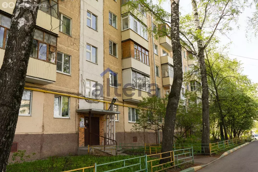 3-комнатная квартира: Казань, улица Гарифьянова, 36 (59.9 м) - Фото 0
