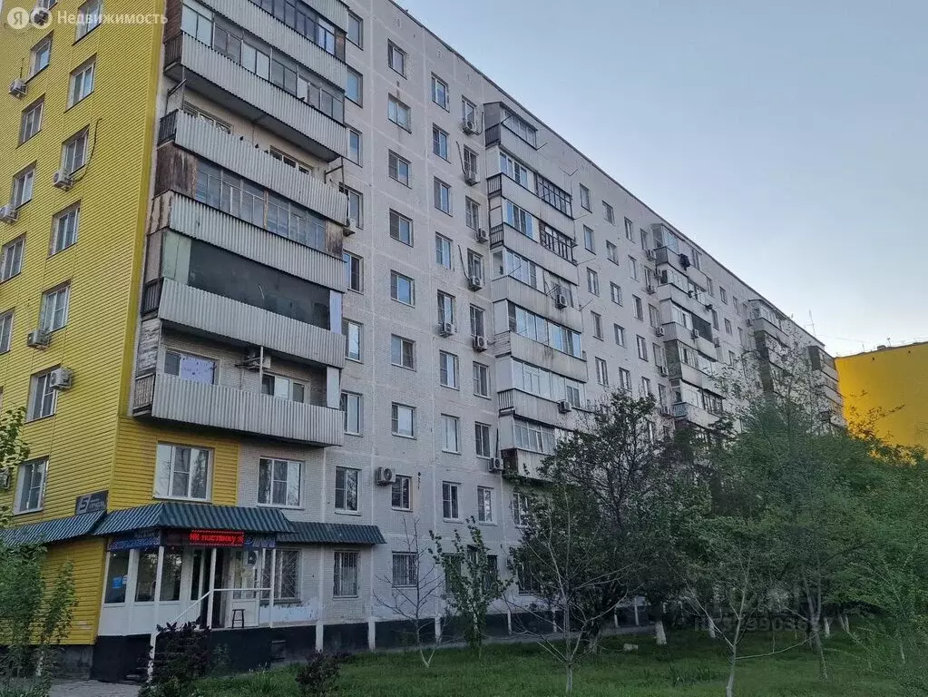 3-комнатная квартира: Волгодонск, проспект Курчатова, 5 (58 м) - Фото 1