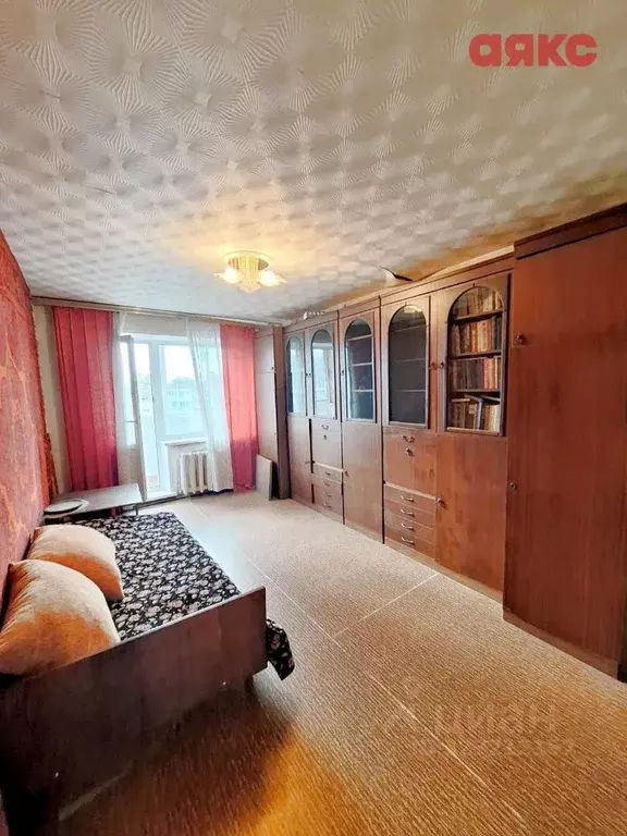 2-к кв. Ярославская область, Ростов 1-й мкр, 32 (46.8 м) - Фото 1