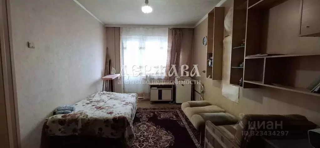 3-к кв. Белгородская область, Старый Оскол Молодогвардеец мкр, 16Б ... - Фото 1