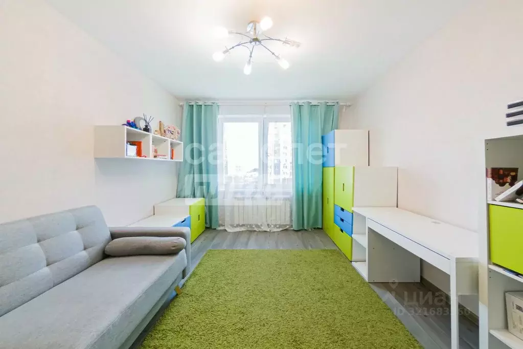 3-к кв. Свердловская область, Екатеринбург ул. Вильгельма де Геннина, ... - Фото 0