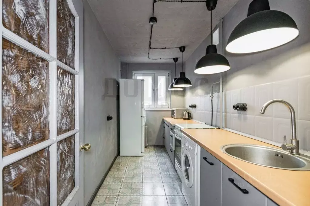 3-к кв. Свердловская область, Екатеринбург ул. Волгоградская, 35 (58.6 ... - Фото 1