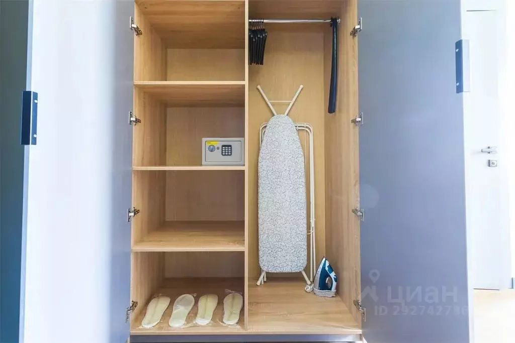 Комната Санкт-Петербург ул. Большая Зеленина, 24 - Фото 2