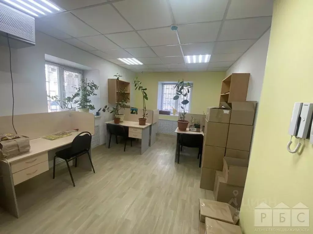 Помещение свободного назначения в Саратовская область, Саратов ул. ... - Фото 2