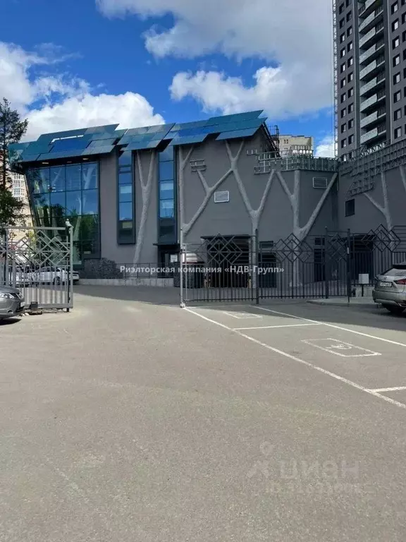 3-к кв. Хабаровский край, Хабаровск ул. Дикопольцева, 47/1к1 (70.0 м) - Фото 0