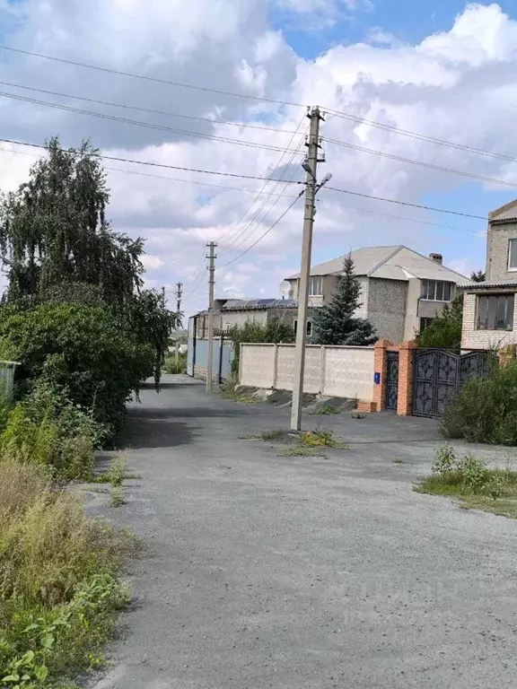 Дом в Оренбургская область, Орск пос. Казачий, пер. Нагорный, 4 (296 ... - Фото 1
