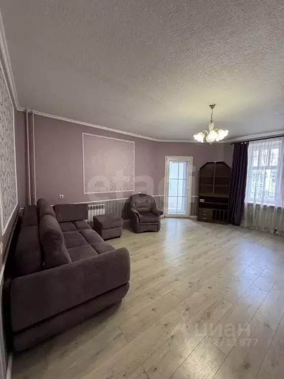 3-к кв. Нижегородская область, Нижний Новгород ул. Максима Горького, ... - Фото 0