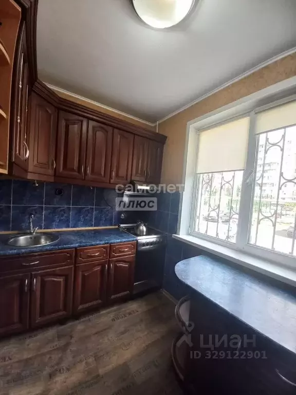 2-к кв. Крым, Керчь ул. Генерала Петрова, 10 (42.0 м) - Фото 1