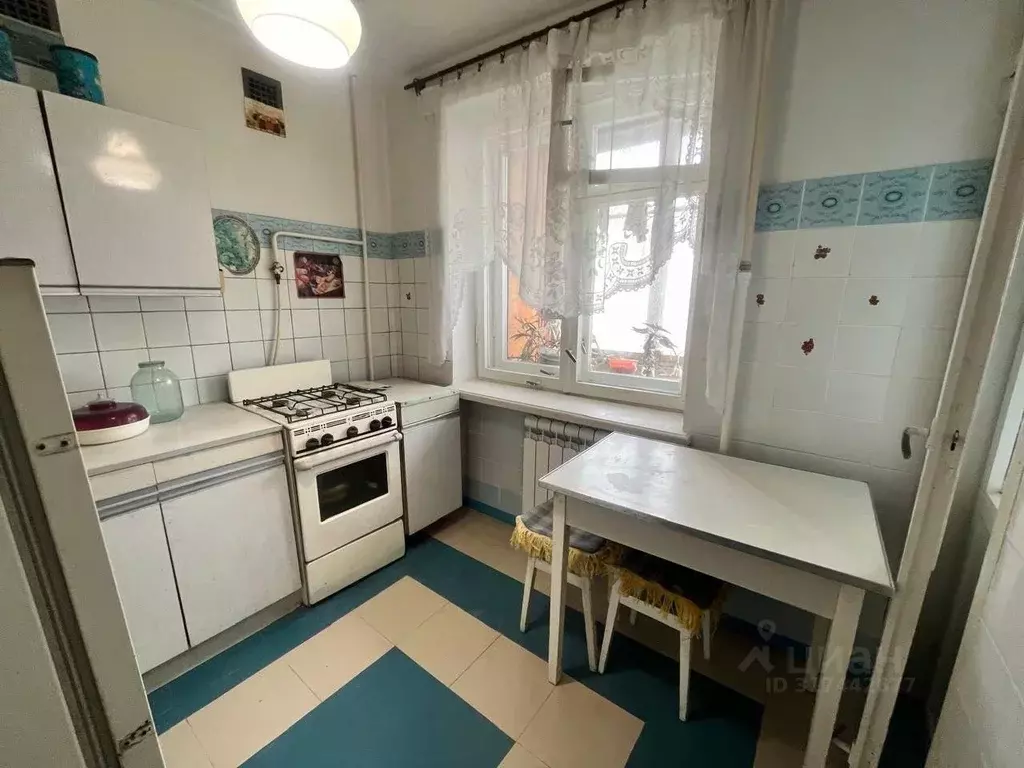 2-к кв. Крым, Евпатория ул. 60 лет ВЛКСМ (50.3 м) - Фото 1