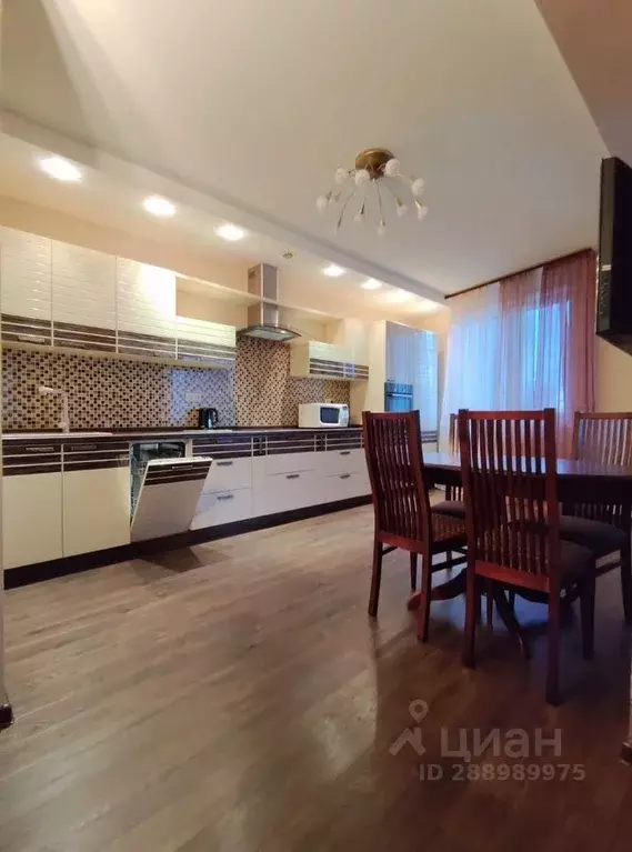 2-к кв. Татарстан, Казань просп. Победы, 46Б (70.0 м) - Фото 2