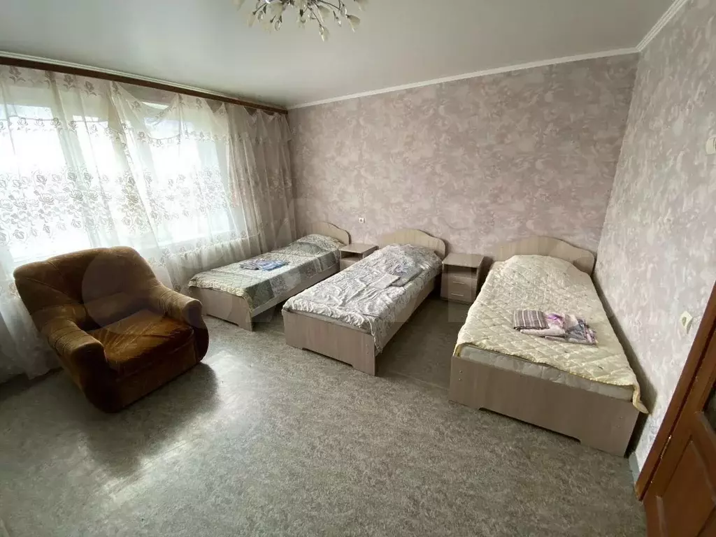 3-к. квартира, 65 м, 4/9 эт. - Фото 0
