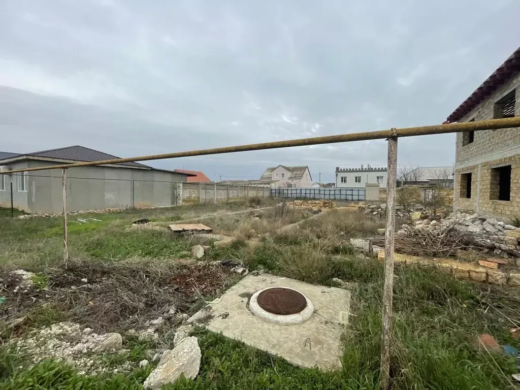 Участок в Крым, Евпатория Исмаил-Бей мкр, ул. Абдураима Решидова, 6 ... - Фото 1