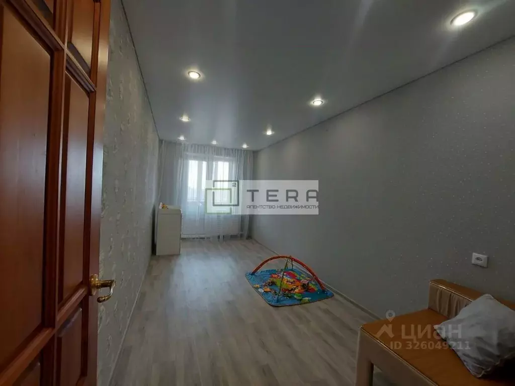 3-к кв. Башкортостан, Уфа ул. Юрия Гагарина, 36/1 (62.1 м) - Фото 2