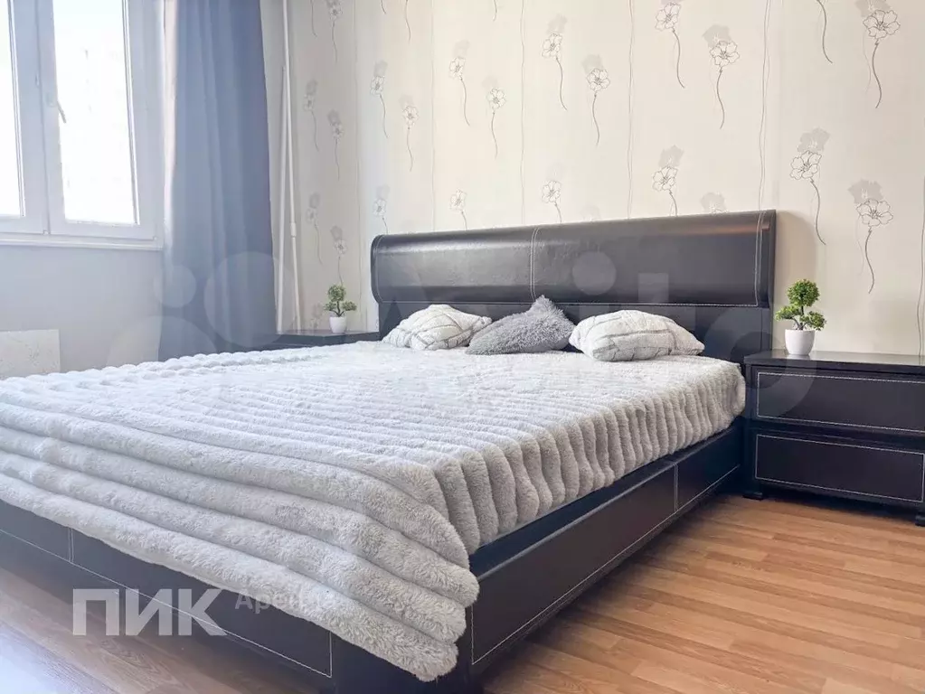 3-к. квартира, 80 м, 12/18 эт. - Фото 1