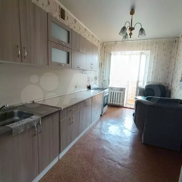 1-к. квартира, 42 м, 6/9 эт. - Фото 0