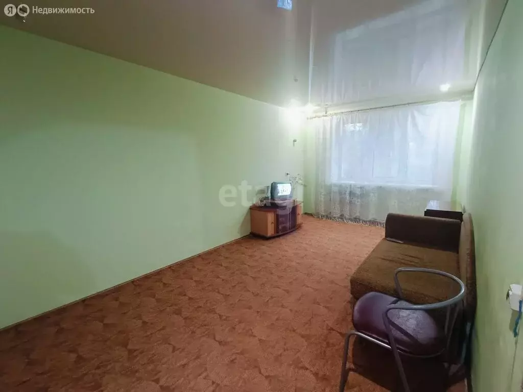 3-комнатная квартира: Златоуст, посёлок ЗЭС Челябэнерго, 6 (58.5 м) - Фото 1