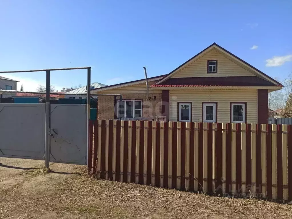 3-к кв. Удмуртия, Можга Можгинский район, Вокзальная ул., 9 (50.8 м) - Фото 0