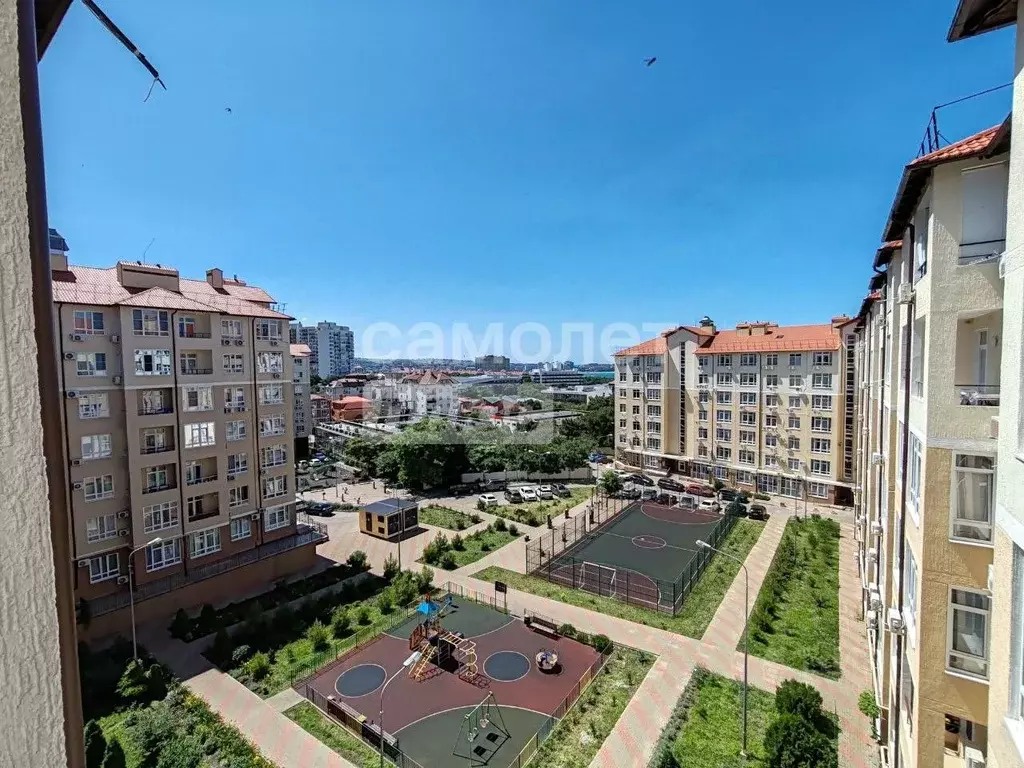 1-к кв. Краснодарский край, Геленджик Крымская ул., 11А (80.5 м) - Фото 0