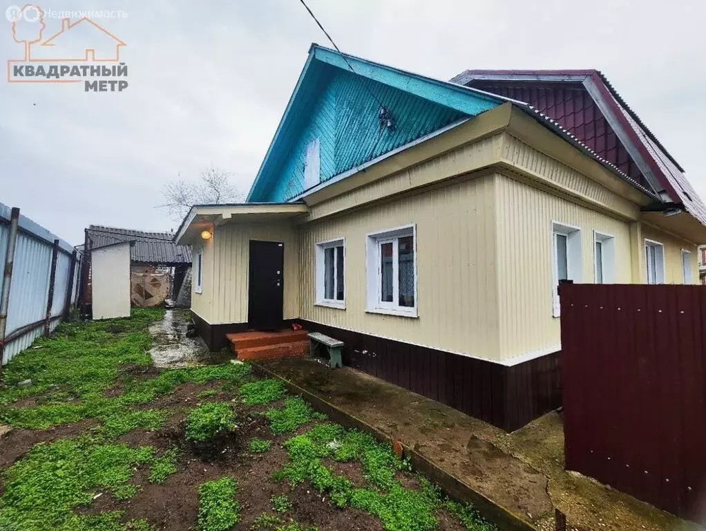 Дом в Димитровград, улица 6-я Линия (30 м) - Фото 1