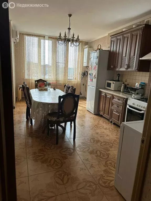 3-комнатная квартира: Владикавказ, проспект Доватора, 87 (110 м) - Фото 1