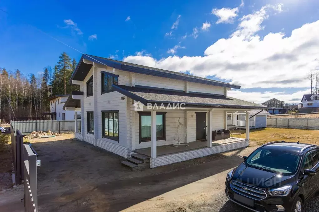 Дом в Карелия, Петрозаводск Университетская ул., 63 (139 м) - Фото 1