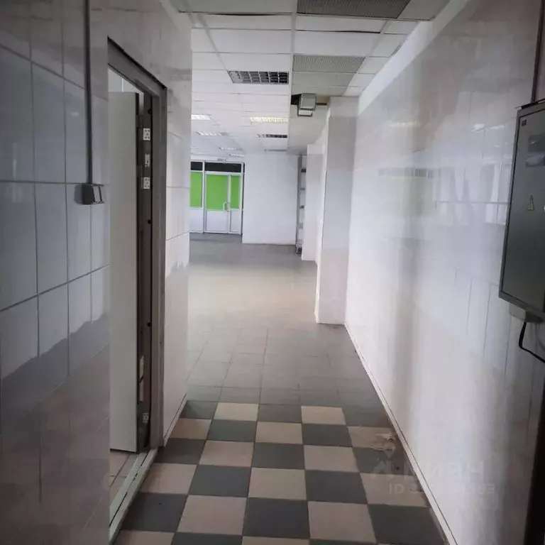 Помещение свободного назначения в Саха (Якутия), Нерюнгри ул. ... - Фото 1