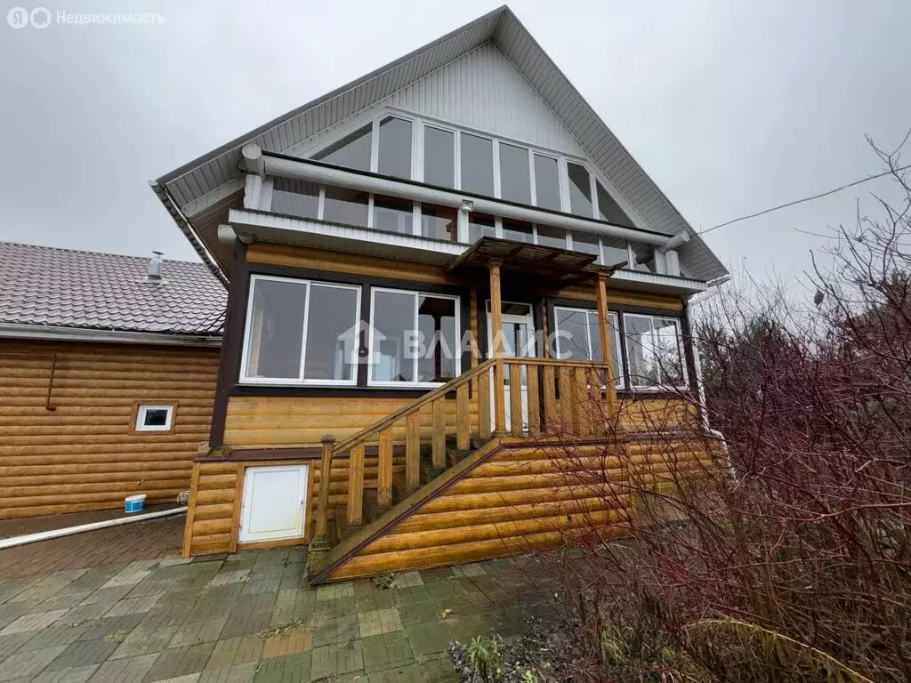 Дом в Заозерье, Центральная улица, 99 (150 м) - Фото 1