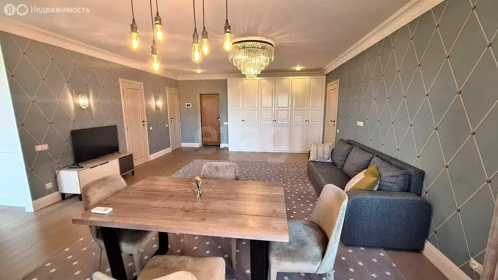 2-комнатная квартира: Тольятти, Спортивная улица, 8 (72 м) - Фото 1